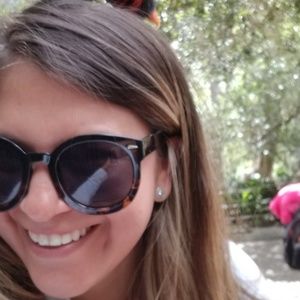 Meet your Posher, Joanna